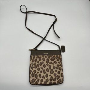 19) Coach Leopard Print Brown Canvas/Leather Crossbody/Shoulder Bag 51140